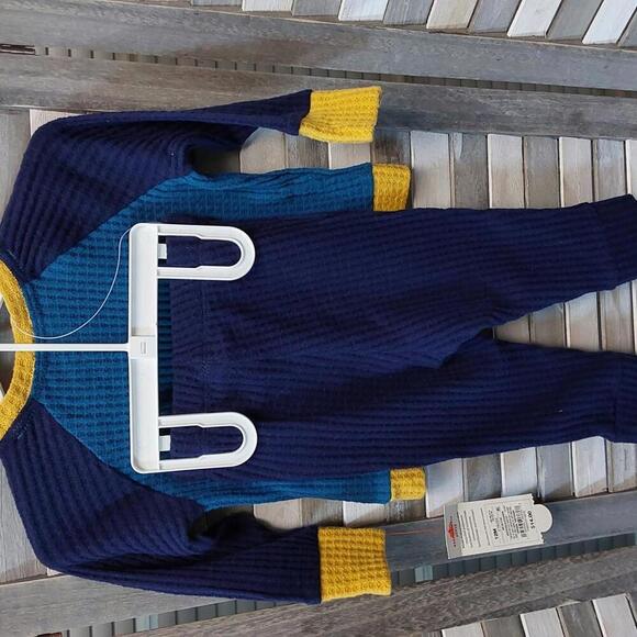 Baby Boys' Colorblock Cozy Waffle Top & Bottom Set | Cat & Jack | 6-9 M - Picture 7 of 9